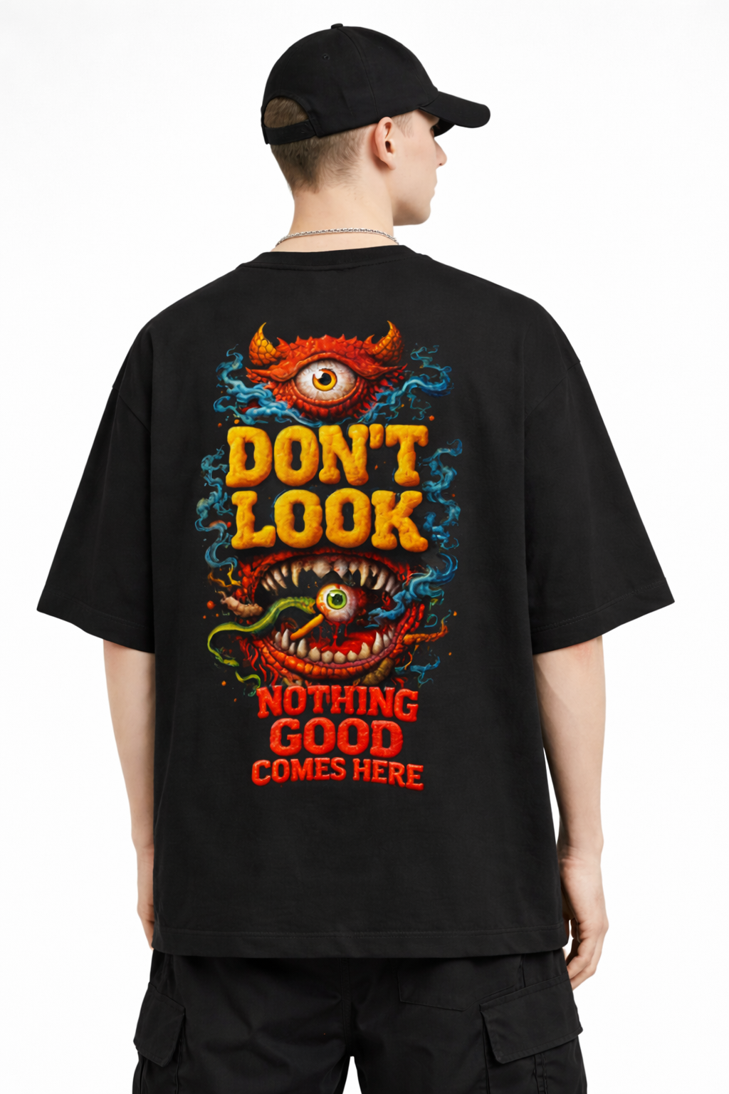 “Forbidden Glare – Horror Street Oversize Tee”