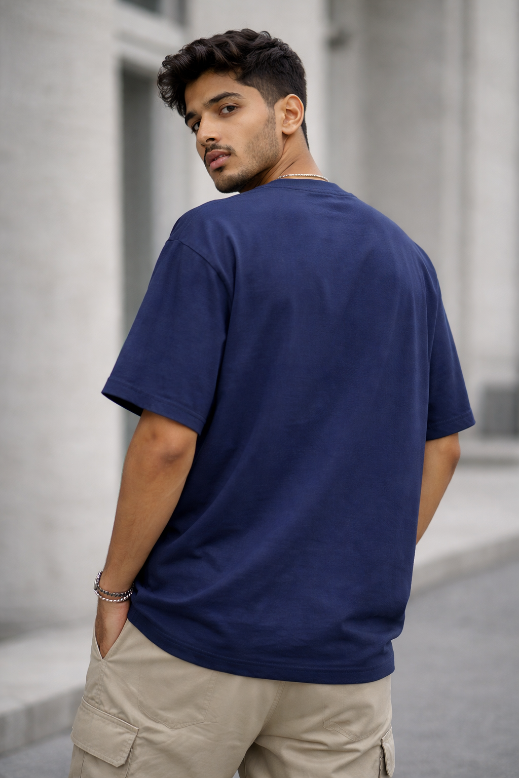 Root set Botanical Oversized Tee – Navy Edition